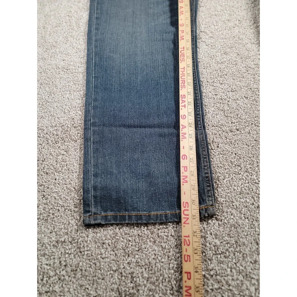 Levis Jeans Men's Size 38X32 550 Relaxed Fit Dark Wash Cotton Tapered Leg NWT